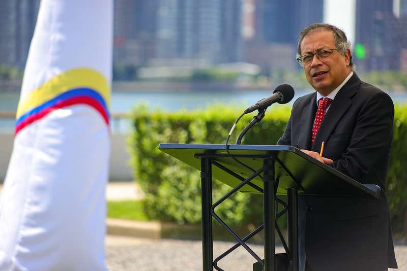 El presidente Gustavo Petro durante la inauguración Monumento Kusikawsay previa a la sesión de la Peacebuilding Commission.