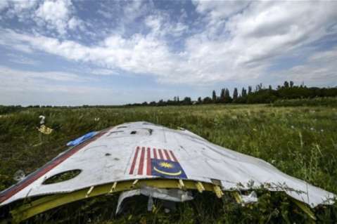 Plantan bosque en memoria de las víctimas del desplome del vuelo MH17