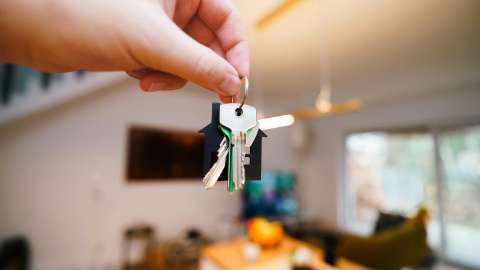 ¿Qué pasa cuando un esposo sin contar con el otro vende cosas de la sociedad conyugal?