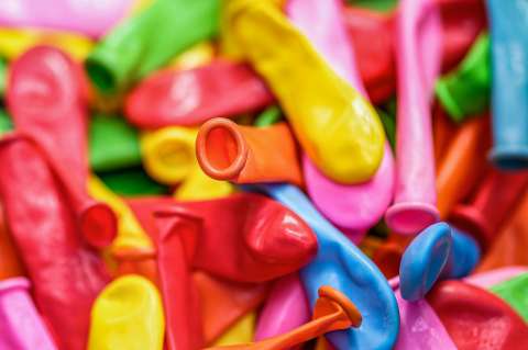Ojo: están usando hidrógeno en vez de helio en globos y han causado accidentes