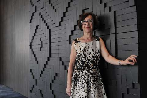 “La infancia es el mejor momento de la vida porque estás a punto de florecer” 