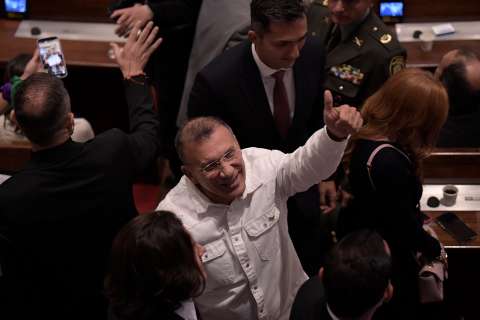 Roy Barreras: “Ya no hay cáncer en mi cuerpo”
