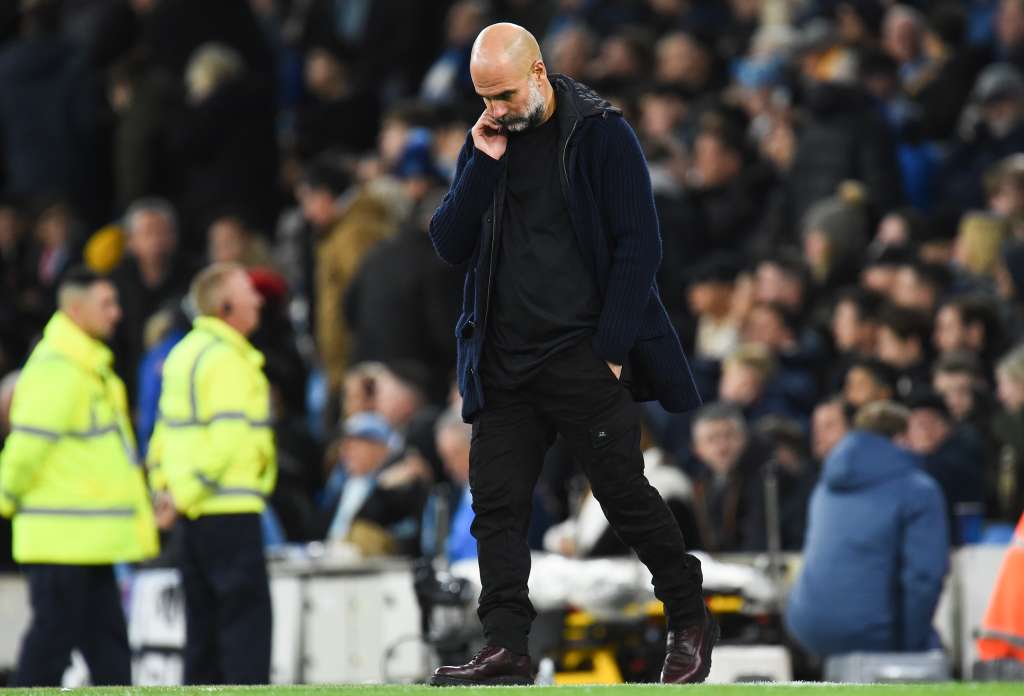 Manchester (United Kingdom), 14/12/2024.- Manchester City's manager Pep Guardiola reacts after losing the English Premier League soccer match between Manchester City and Manchester United, in Manchester, Britain, 15 December 2024. (Reino Unido) EFE/EPA/PETER POWELL