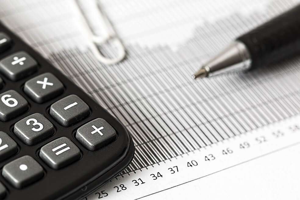 Quienes no paguen a tiempo su impuesto tendrán una sanción económica de $221.000, además de los intereses por mora. / Pixabay