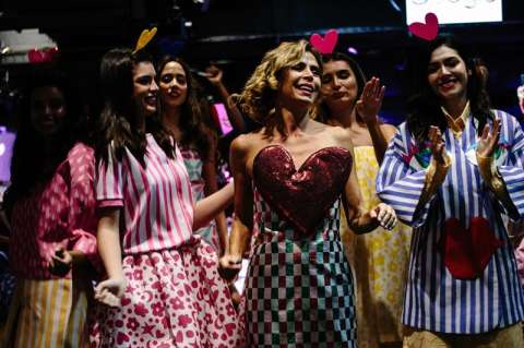 Nueva York se vistió de Color con la pasarela de Ruiz de la Prada
