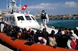 Guardacostas italianos socorren a 1.500 inmigrantes en el Mediterráneo