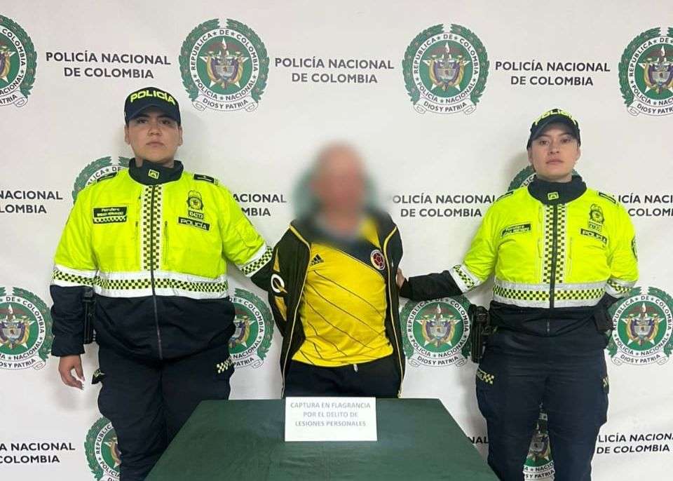 Este hombre, señalado de asesinar a Nayive Castañeda Artunduaga el pasado 10 de febrero en la localidad de Bosa, fue capturado minutos después de atacarla con arma blanca.