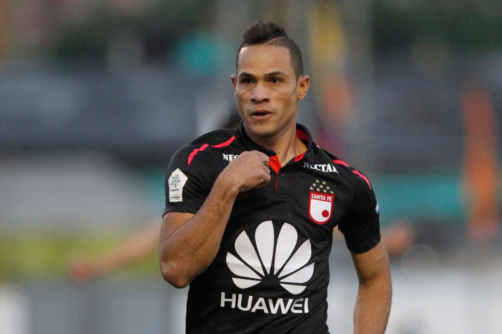 Anderson Plata, autor de dos de los tres goles de Santa Fe ante Envigado. / Luis Benavides
