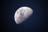 ¿Cuánta agua fue hallada en el cráter Clavius de la Luna?