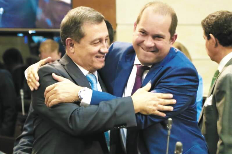El senador liberal Lidio García Turbay (derecha) reemplazará a Ernesto Macias en la Presidencia del Congreso. / Prensa Senado
