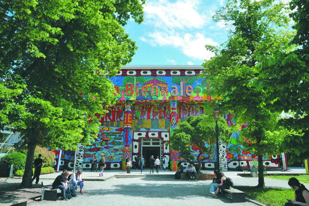 La edición número 60 de la Bienal de Venecia fue inaugurada el pasado 17 de abril.