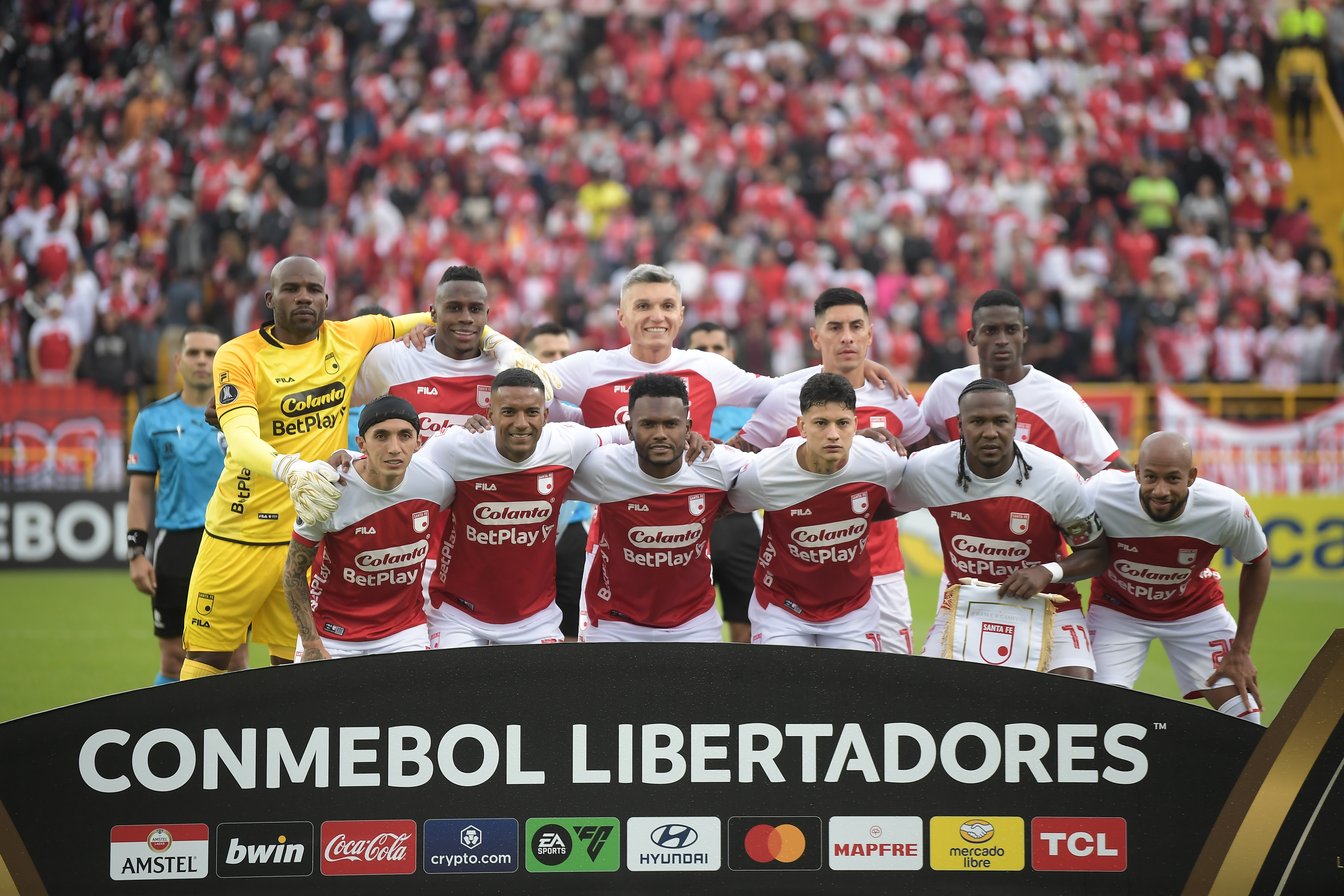 Formación de Independiente Santa Fe previo al compromiso ante Deportes Iquique de Chile en el Estadio de Techo por la fase previa de la Copa Libertadores