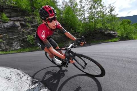 Dos ciclistas colombianos se preparan para la Vuelta a Burgos