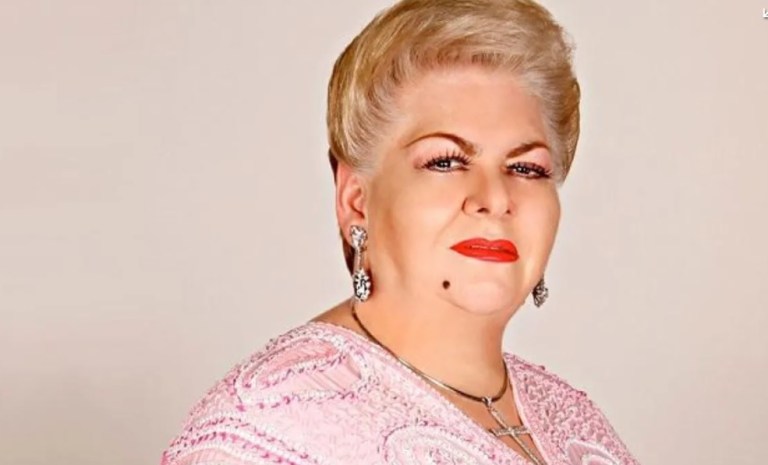Murió Paquita la del barrio: ¿qué es el humo de segunda mano y cómo afectó su salud?