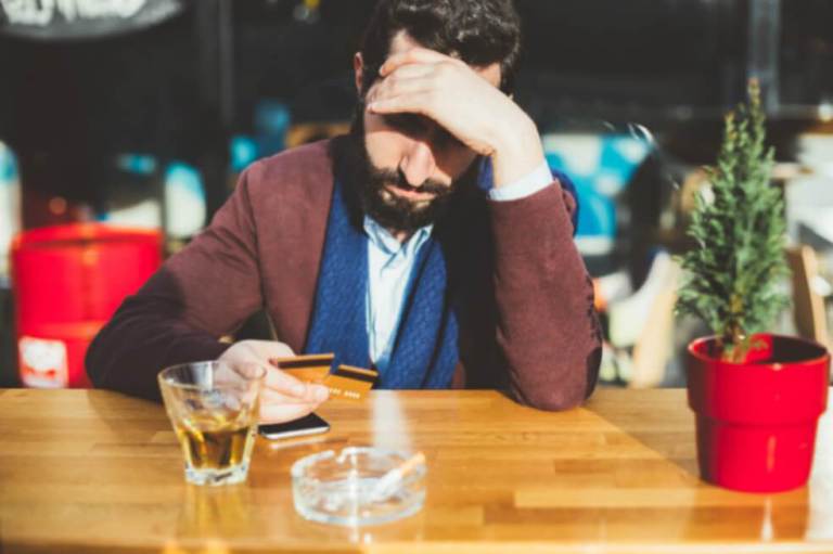En cobro de deudas por alimentos no aplica el monto inembargable para cuentas de ahorro