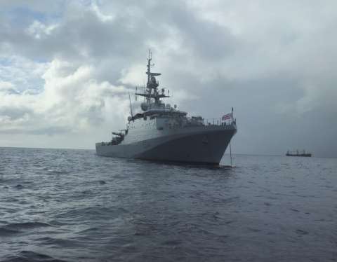 Venezuela exige que se retire el buque de guerra británico de Guyana