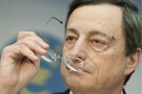BCE recorta pronósticos de la Eurozona