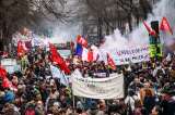 En fotos: miles de franceses regresan a las calles para protestar contra reforma pensional