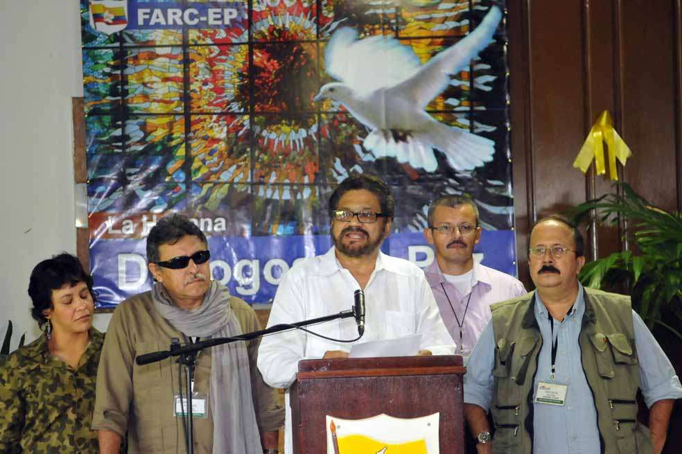 Las Farc insisten en la impertinencia de las medidas legislativas que el Gobierno impulsa en el Congreso para blindar el proceso de paz. / Archivo - El Espectador