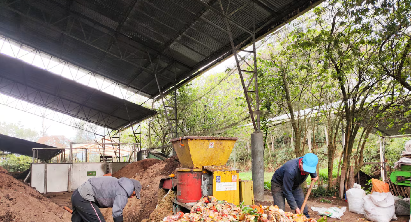 El abono, producido por Asprocaf desde el 2015, está avalado por el Instituto Colombiano Agropecuario (ICA)