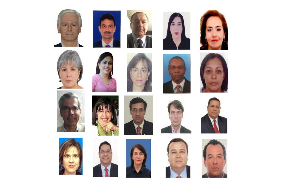 De izq. a der. y de arriba hacia abajo: Rodolfo Arango, Jesús Ángel Bobadilla, Eduardo Cifuentes, Zoraida Anyul Chalela, Sandra Rocío Gamboa, Mirtha Patricia Linares, Reinere De Los Ángeles Jaramillo, Claudia López Díaz, Adolfo Murillo, Ana Manuela Ochoa, Yesid Reyes, Gloria Amparo Rodríguez, Danilo Rojas, Gustavo Adolfo Salazar, Camilo Andrés Suárez, Ana Caterina Heyck, Raúl Eduardo Sánchez, María del Pilar Valencia, Alejandro Ramelli y Roberto Carlos Vidal.