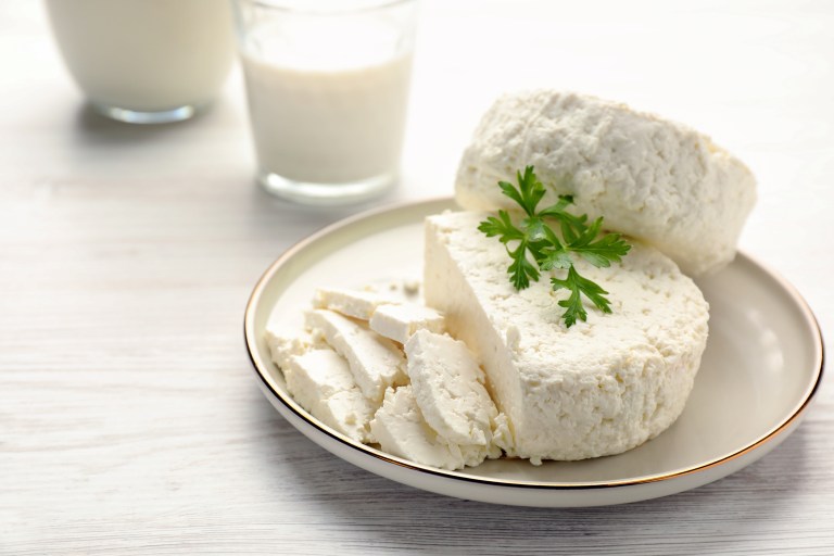 Queso de almendras casero: receta fácil con la pulpa