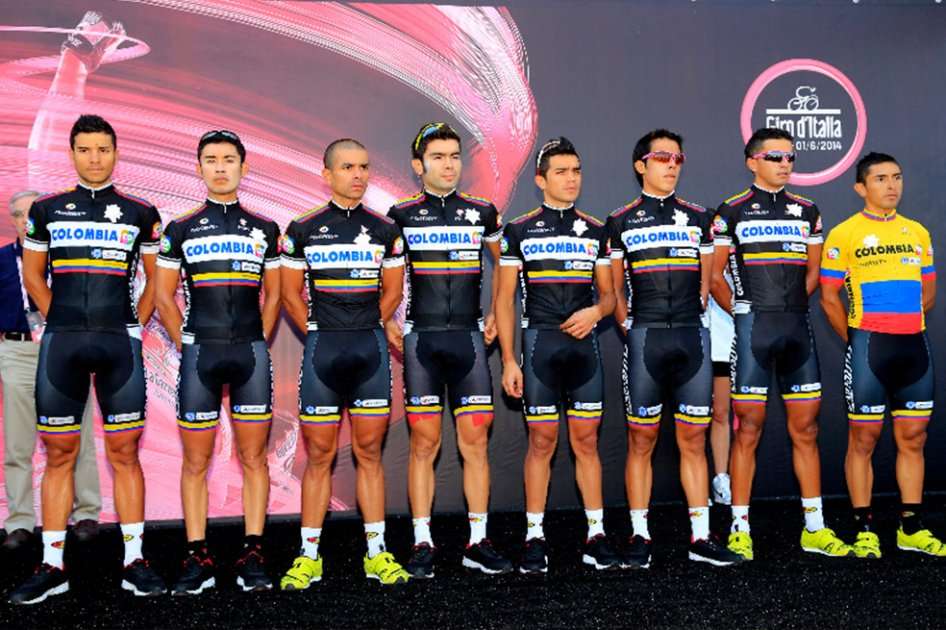 Team Colombia en la presentación del Giro de Italia 2014. Foto: Team Colombia