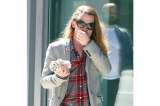 Macaulay Culkin asegura que su padre lo sometió a abusos físicos y emocionales