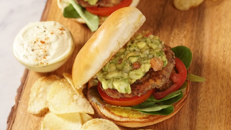 ¿Qué tal una hamburguesa de fríjol? Sigue la receta y llena de sabor tu mesa