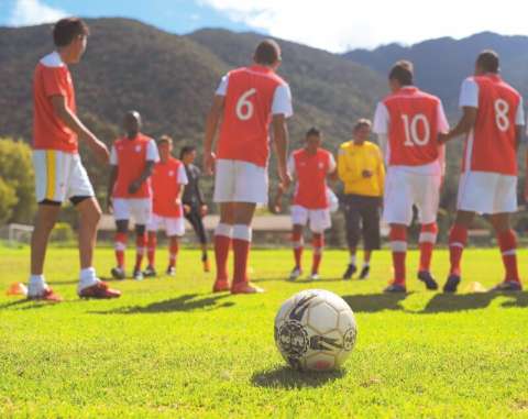 La pelea que puede terminar en “paro” de futbolistas