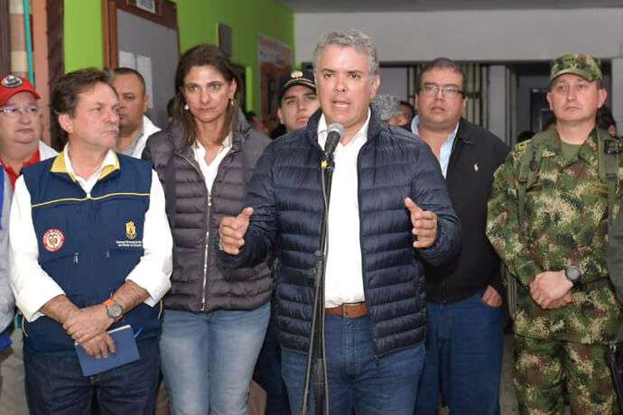 El presidente Iván Duque junto a las autoridades nacionales y locales en Rosas (Cauca). / SIG
