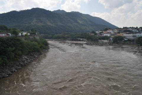 Alerta por desplazamiento masivo en Roberto Payán, Nariño