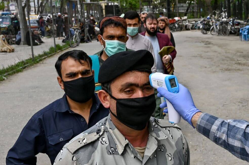 Los talibanes rechazaron un llamado del gobierno para un alto el fuego del Ramadán en Afganistán, diciendo que una tregua "no es racional", ya que aumentan los ataques contra las fuerzas gubernamentales. / AFP