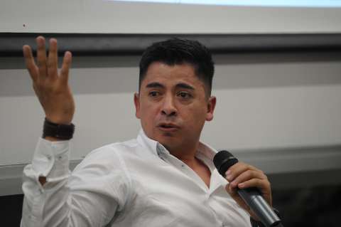 “Vamos a poner todo a discusión”: senador Ariel Ávila