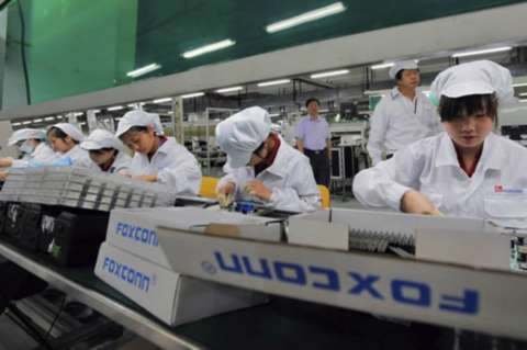 Investigación revela ‘despreciables’ condiciones laborales en planta de Apple en China