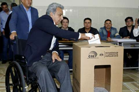 Consejo electoral de Ecuador difunde datos finales de la consulta