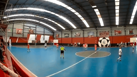 Equipo Banfield de futsal femenino anotó cuatro autogoles