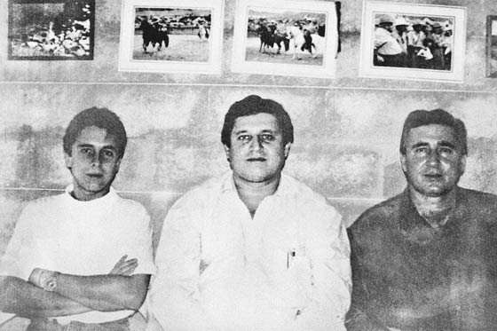 De izquierda a derecha, Fabio Ochoa Vásquez, extraditado a Estados Unidos; Jorge Luis Ochoa Vásquez y Juan David Ochoa, miembros del cartel de Medellín en los años 80.