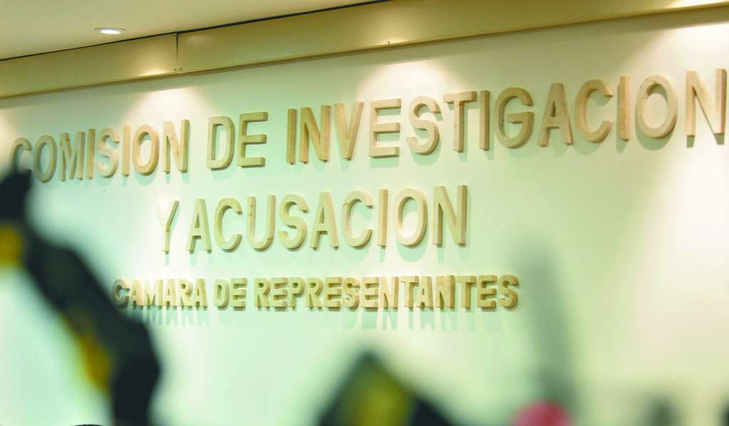 La Comisión de investigación y acusación lleva procesos disciplinarios en contra del presidente, el fiscal y los magistrados de las altas cortes.