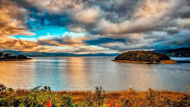 La gobernación de Nuquí, Nariño, a la cual pertenece esta laguna, podrá acceder a STAR. El aplicativo de la ONU diseñado para todos los destinos rurales.