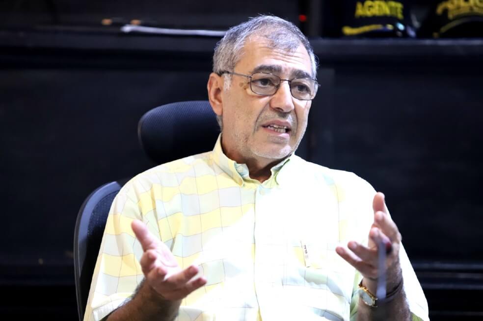 Al parecer el alcalde William Dau y el concejal Laureano Miguel Curi habrían infringido el deber de tratar con respeto a otras personas con quienes tenían relación por su cargo.
