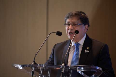 “Reforma pensional no está engavetada”, presidente de la Corte Constitucional