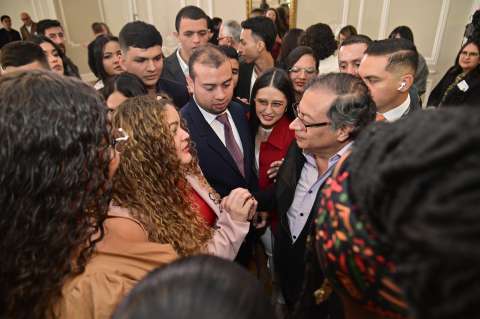 Las luces y sombras de la relación del gobierno Petro con los jóvenes