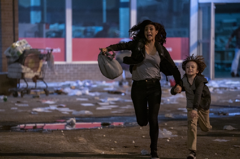 Morena Baccarin dice que lo que más le sorprendió cuando leyó el guion de “El día del fin del mundo” es que se trata de una historia de corazón. / Cortesía: Diamond Films
