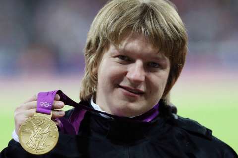 Por doping le quitan el oro a lanzadora bielorrusa