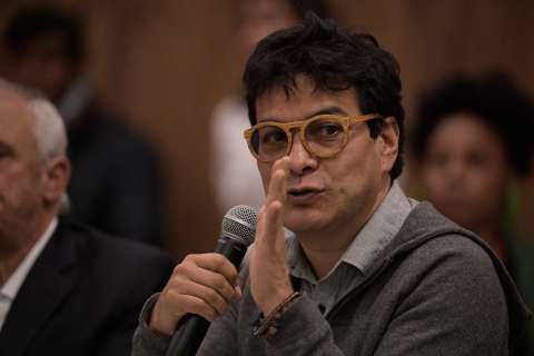 Gobierno espera respuestas sobre entrampamiento a Santrich: Comisionado de paz