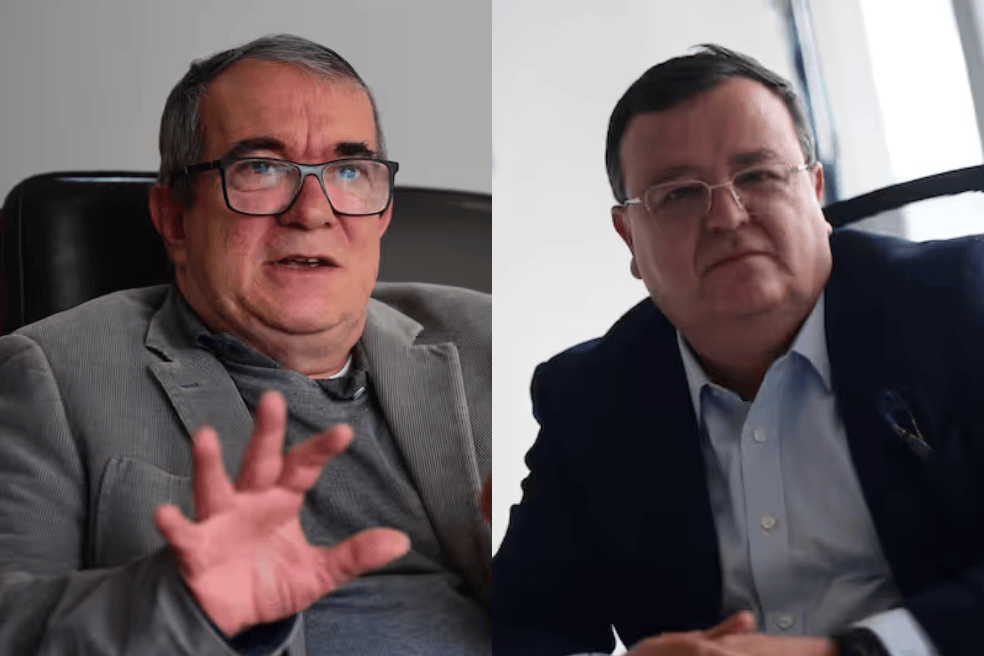 Rodrigo Londoño, presidente del Partido Comunes, y Alejandro Ramelli, presidente de la JEP.