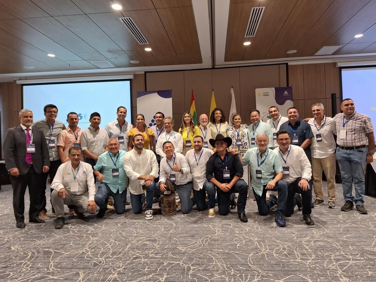 Gobernadores electos en las elecciones regionales pidieron más recursos para el PAE.