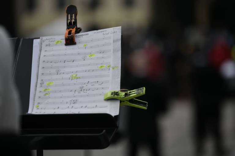 La Orquesta Filarmónica de Bogotá interpretó "Oda a la Alegría", de Beethoven, y "Soy colombiano", de Rafael Godoy (con adaptación de Armando Velásquez).