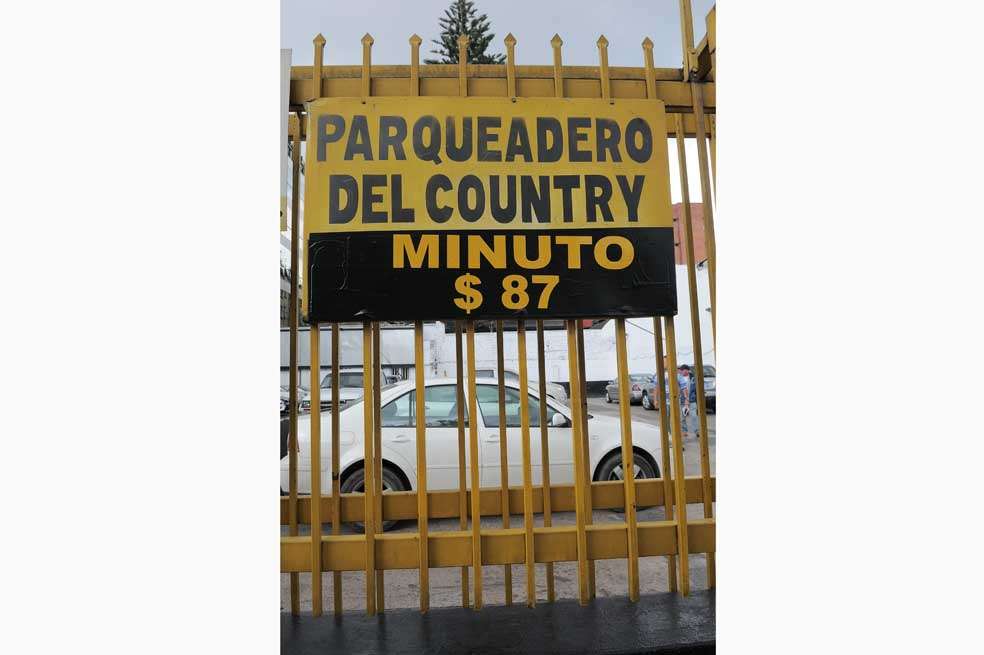 La Alcaldía no actualiza la tarifa de parqueaderos de Bogotá desde hace dos años. / David Campuzano - El Espectador